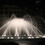 Dubai Mall fountain show
