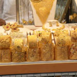 Gold being sold in Deira Gold Souk