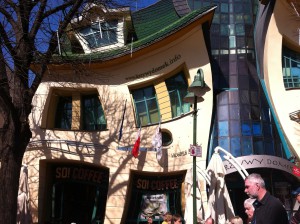 The Crooked House, Sopot