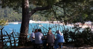 Locals in Yoruk Park, Kemer