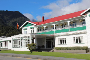 Lake Matheson village