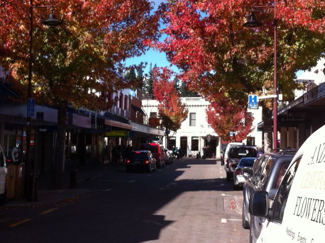 Queenstown restaurants Queenstown restaurant street
