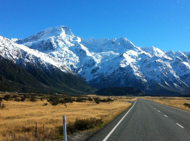 The Tasman Valley road The Tasman Valley road