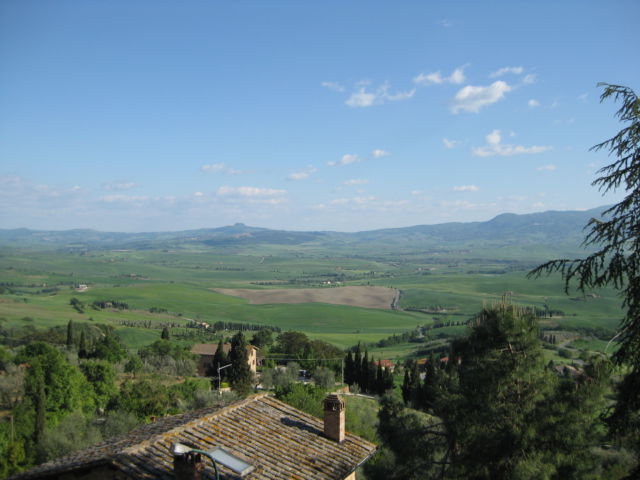 Agriturismo holiday in Tuscany, Pienza Agriturismo holiday in Tuscany Pienza view