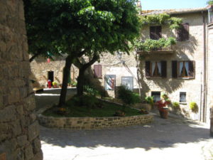Monticchiello plaza