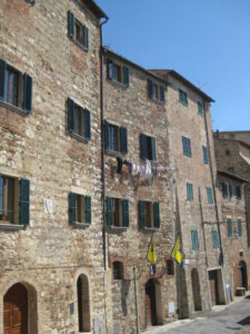 Tuscany scenic drive Pienza houses