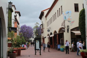 Santa Barbara pedestrian street