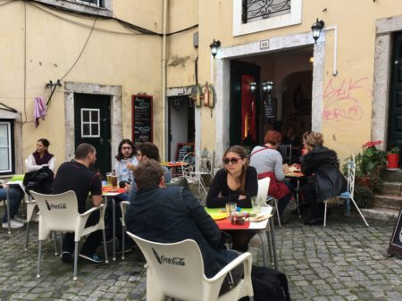 Alfama cafe