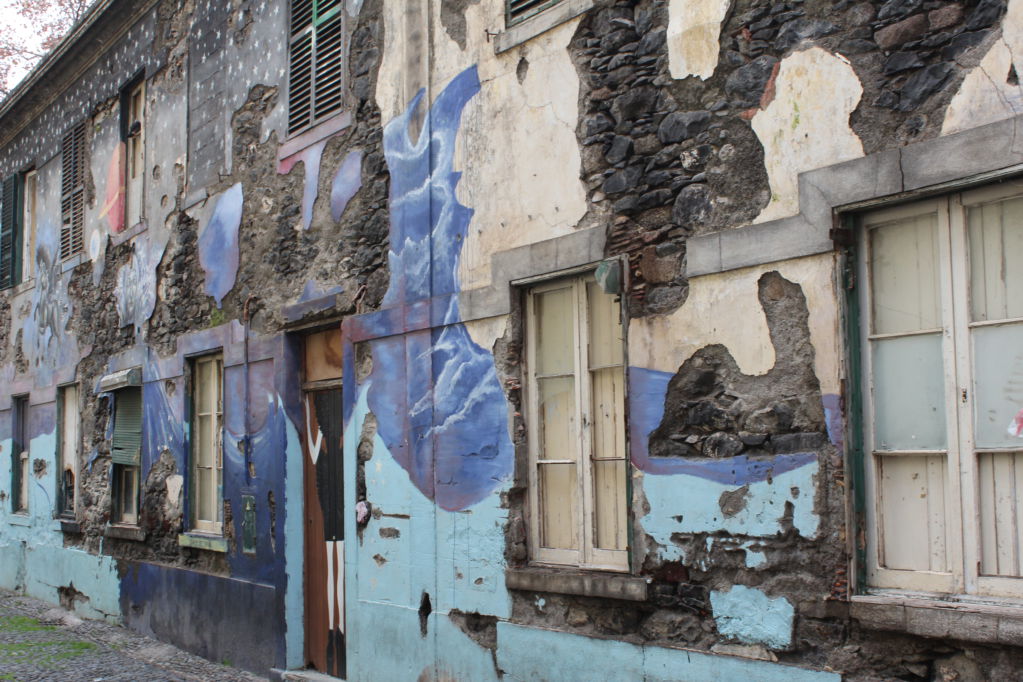 Rua de Santa Maria painted house wall Old house, Rua de Santa Maria Funchal