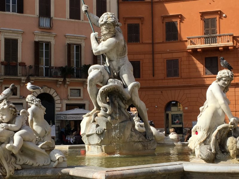 Top 10 Sights in Rome: Piazza Navona and Fontana di Nettuno Top 10 Sights in Rome: Piazza Navona and Fontana di Nettuno