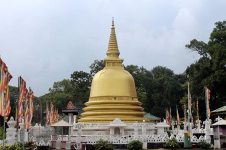 Dambulla Golden Temple stupa