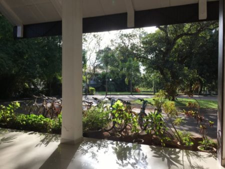 Hotel Lakeside at Nuwarawewa bikes