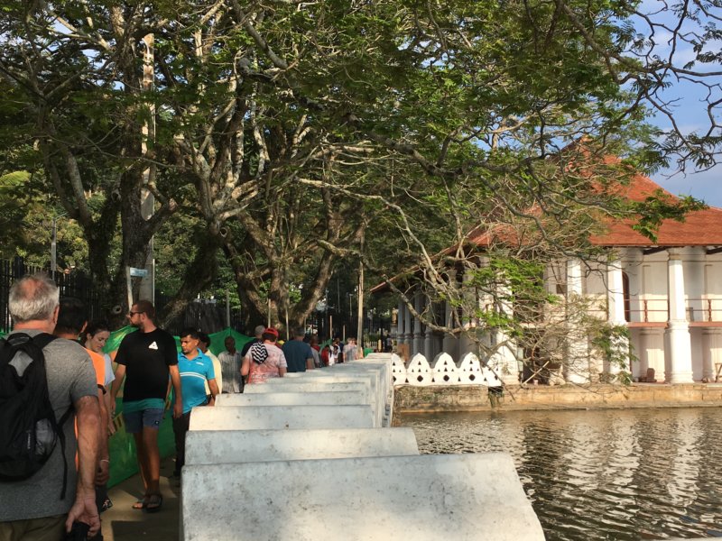 Kandy lakeside promenade and bathhouse Kandy lakeside promenade