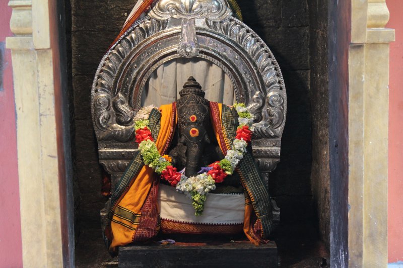 Elephant statue inside Sita temple Nuwara Eliya sita temple elephant statue