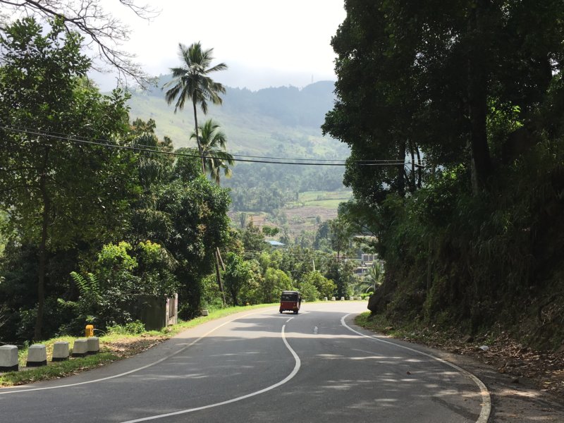 Road from Kandy to Nuwara Eliya Road from Kandy to Nuwara Eliya