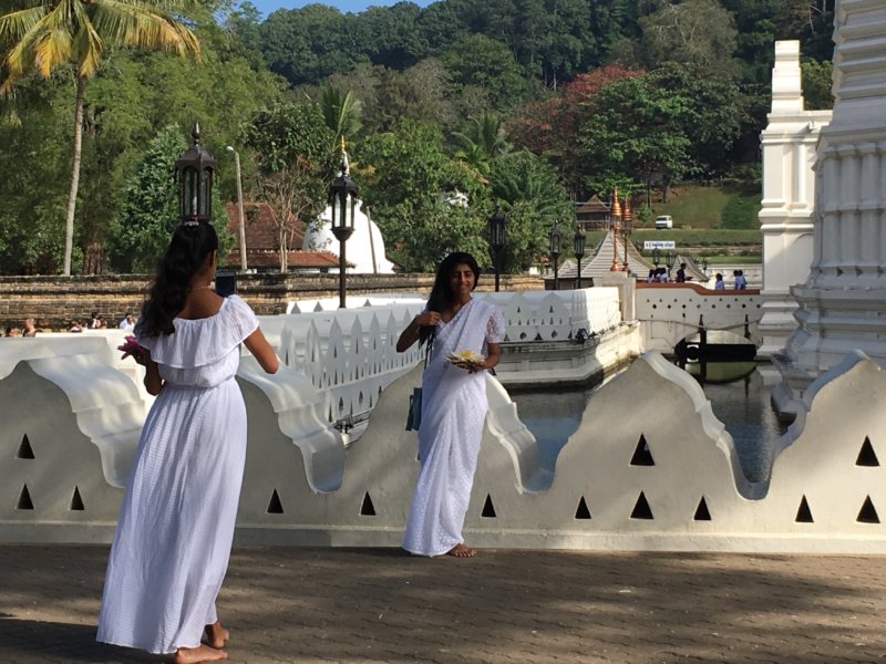Temple of the Tooth visitors, Kandy Temple of the Tooth visitors, Kandy