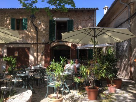 Cafe in Valldemossa