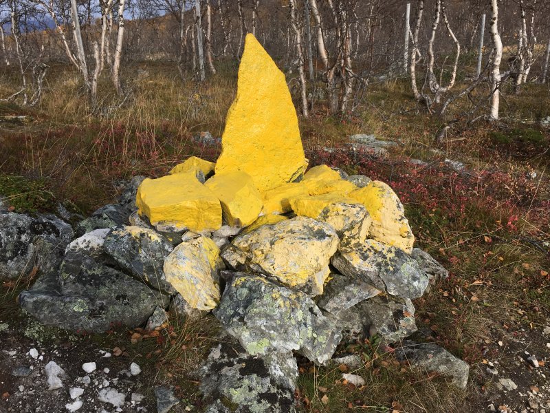 Border marker at Kuohkimajärvi, Lapland Border marker at Kuohkimajärvi, Lapland