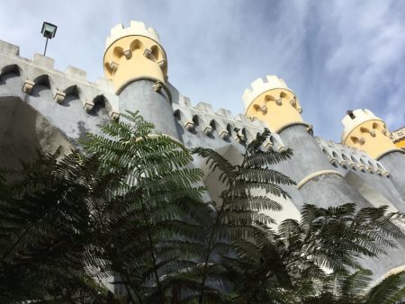 Palaces of Sintra by bus: the Palace of Pena