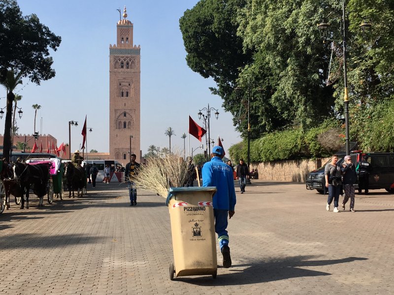 Street cleaner, Jemaa el-Fna