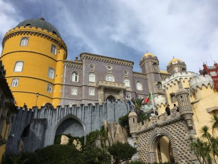 Palaces of Sintra by bus: the Palace of Pena