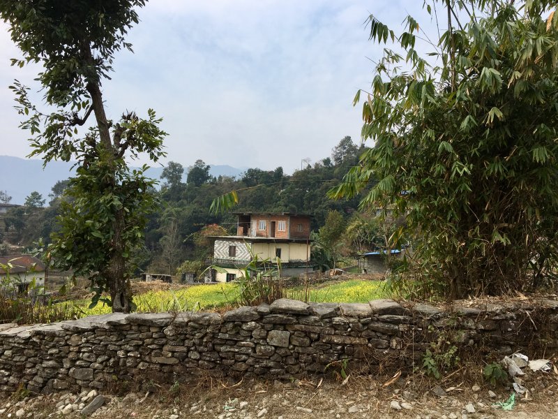 A lonely farmhouse seen from the trail Lakeside to Sarangkot walk