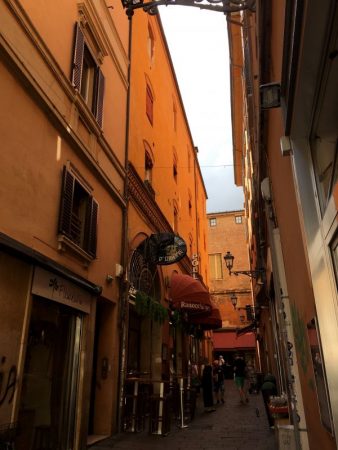 Bologna centro storico side alley