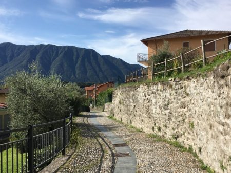 Greenway del Lago di Como walkway