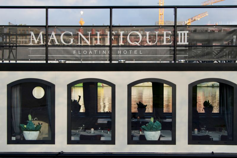 Magnifique III floating hotel