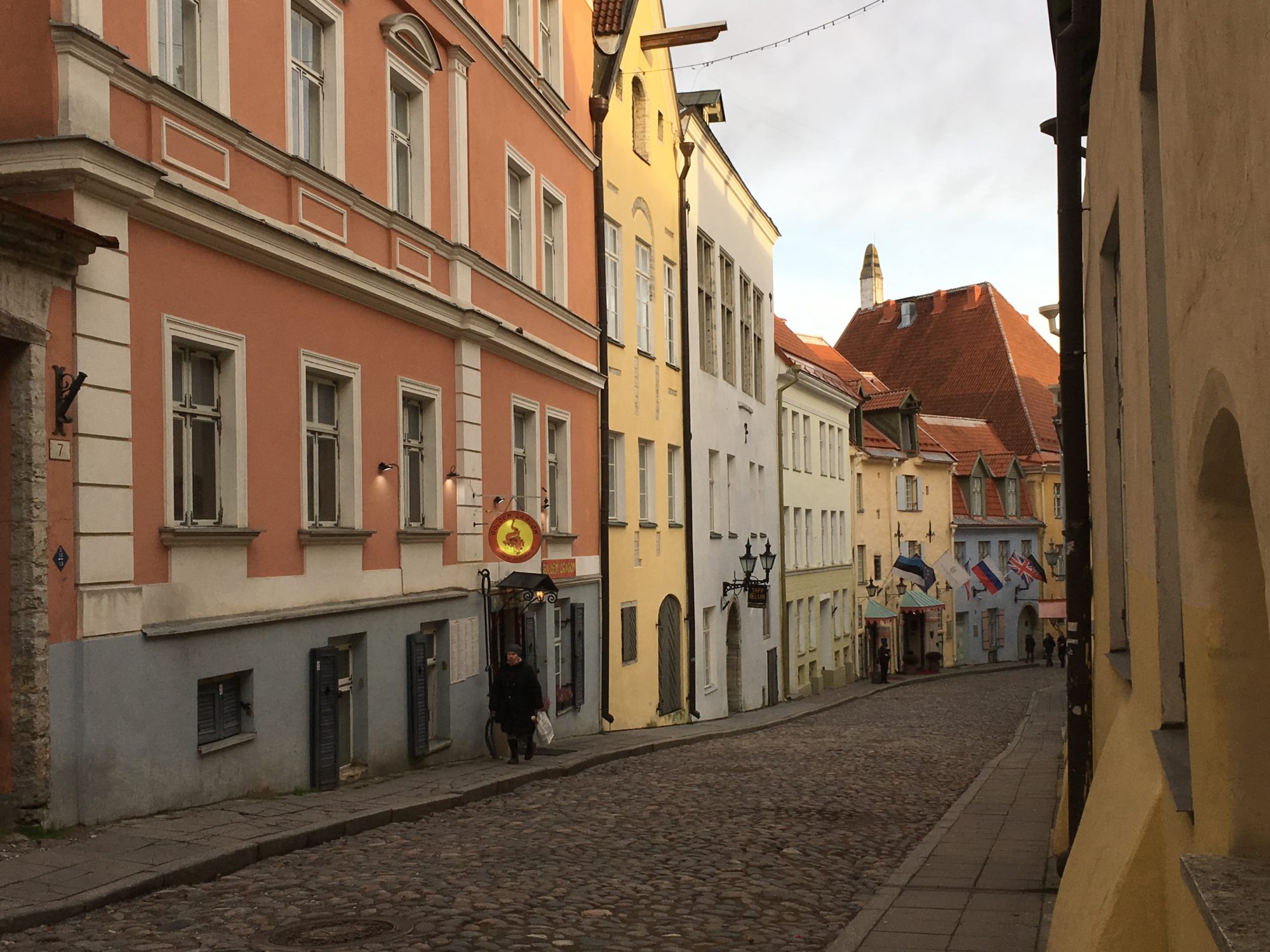 Puhavaimu Street, Tallinn