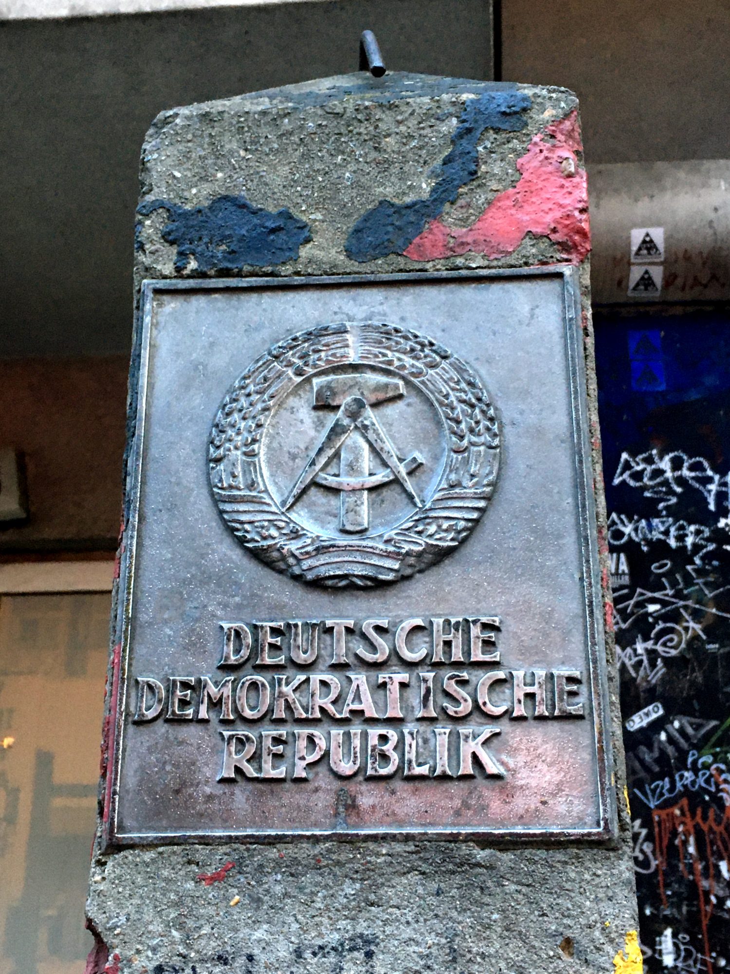 The old GDR country border