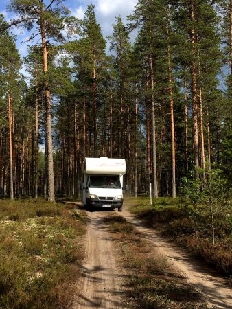 Motorhome travel in Finland's forests