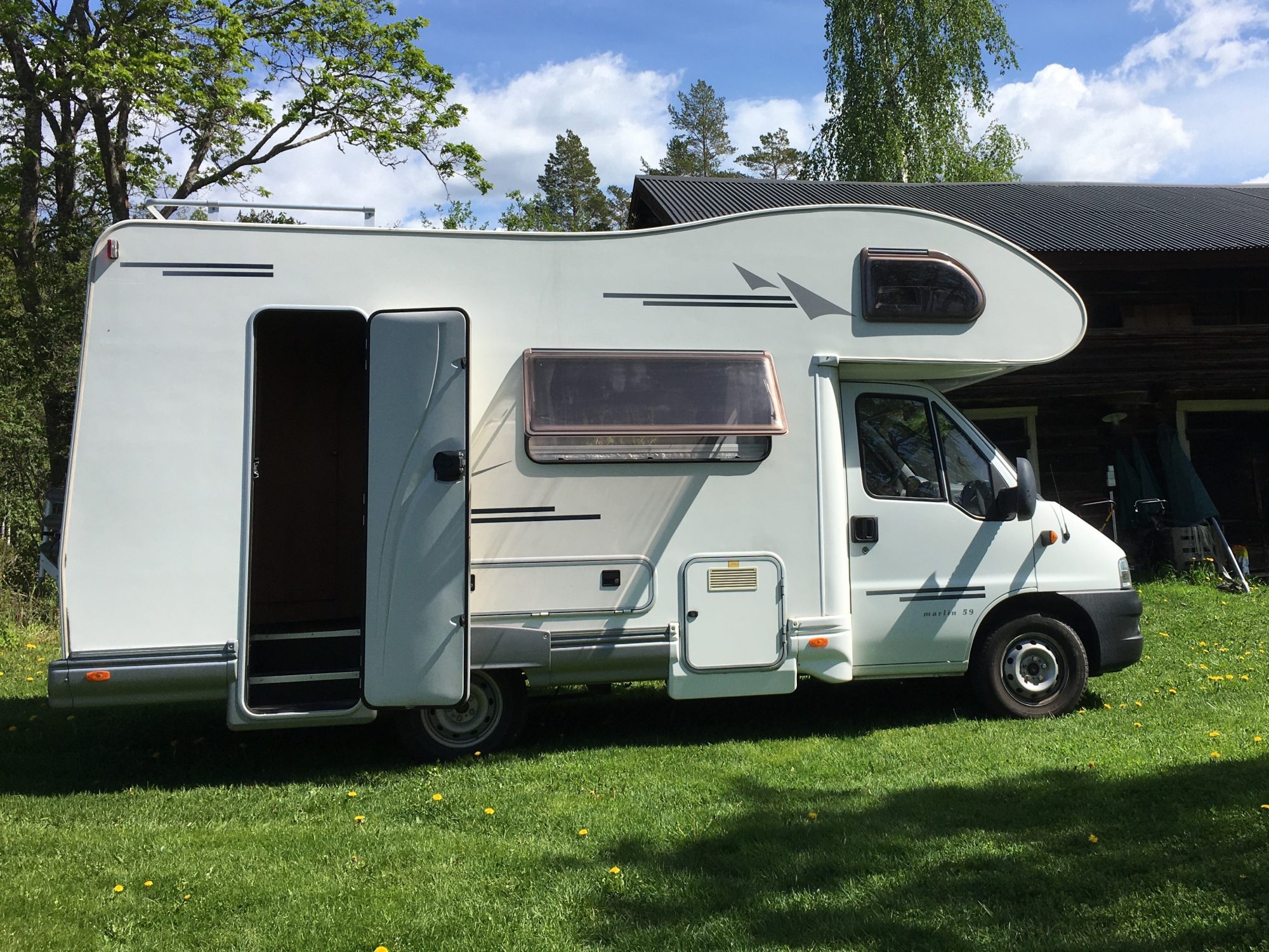 Preparing the motorhome for travel Preparing the motorhome for travel
