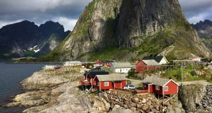 Hamnøy, spectacular drive through the Lofoten islands