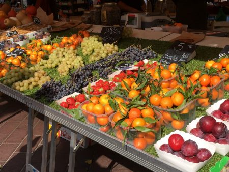 Top 10 places in the French Riviera: Nice street market Top 10 places in the French Riviera: Nice street market