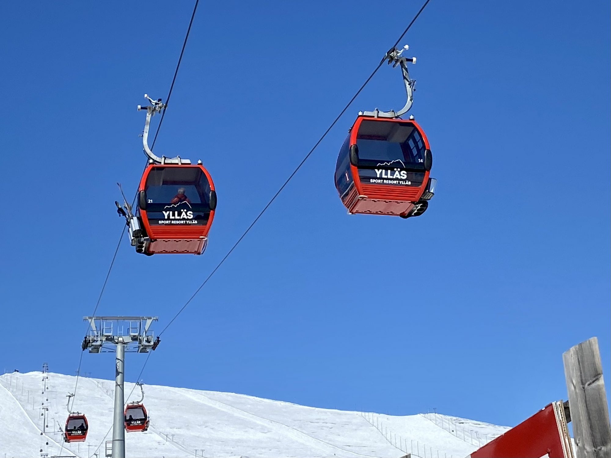 Arctic Lapland spring: taking a ski lift to the fell top
