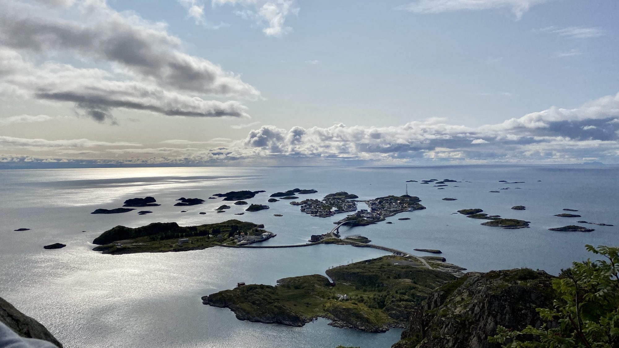Lofoten hikes: Henningsvaer seen from Heia