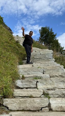Lofoten hikes: Sherpa steps to Reinebringen