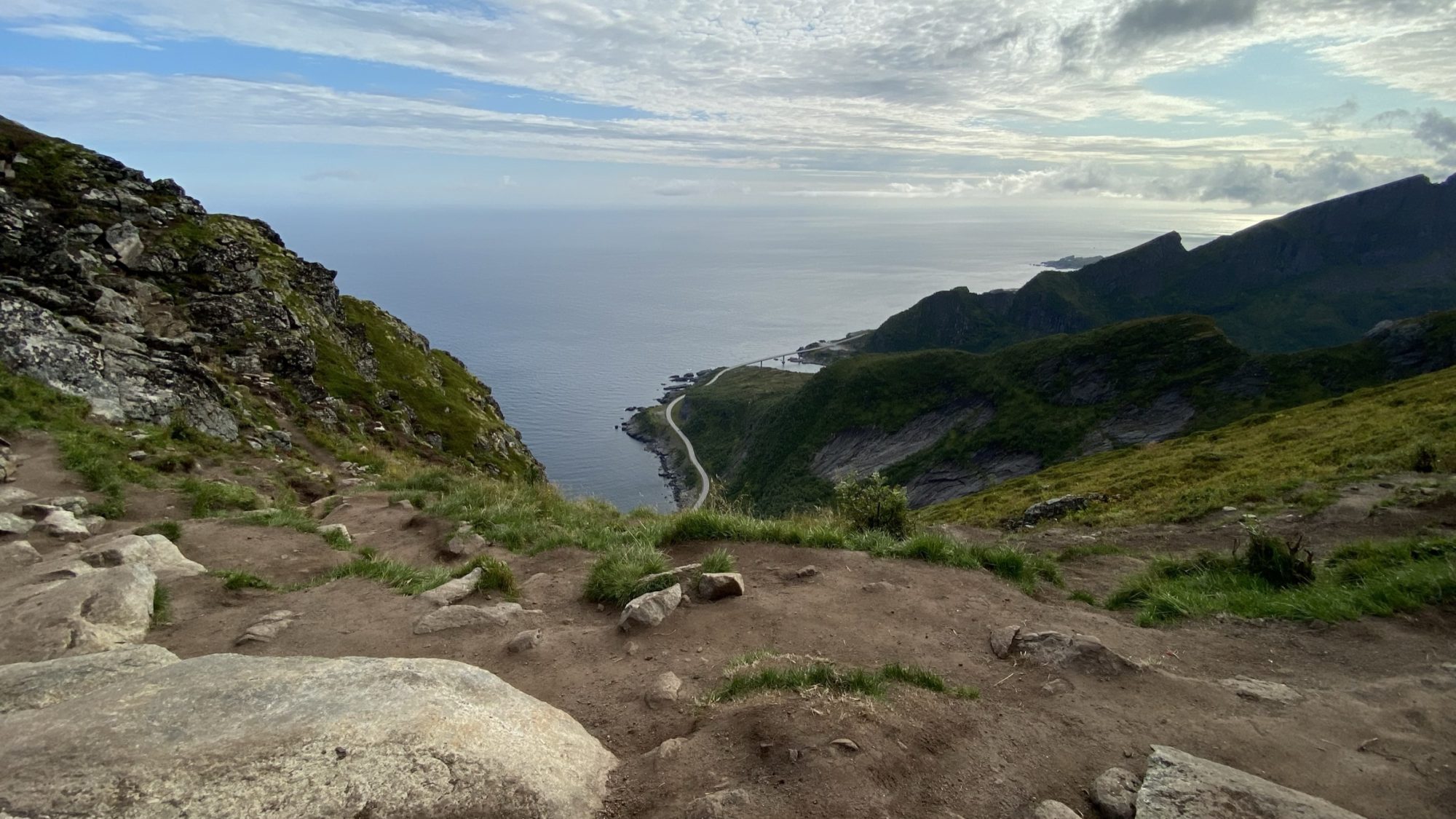 Reinebringen panorama towards Moskenes
