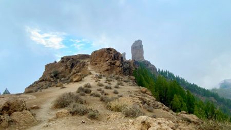 Hiking to Roque Nublo, one of the highest mountains of Gran Canaria