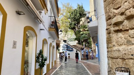 The pretty Costa del Sol: Strolling Old Town Marbella