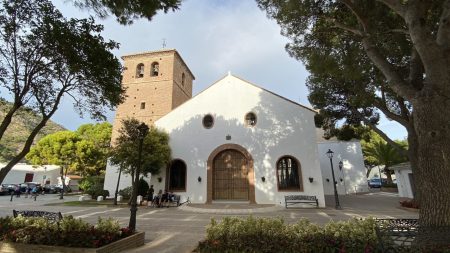 The pretty Costa del Sol: the iglesia of Mijas Pueblo
