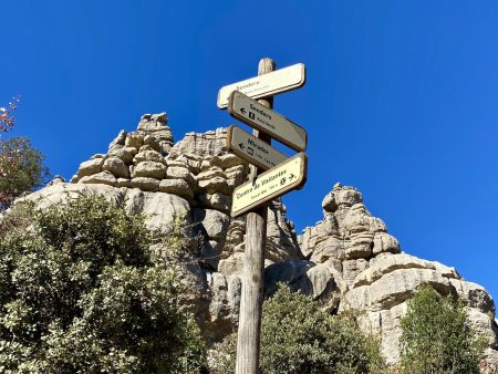 Torcal de Antequera hiking routes