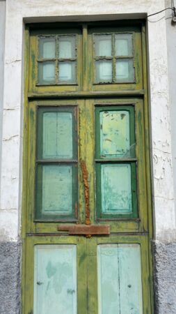 An old door in Las Palmas old town